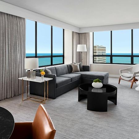 Hotel The Ritz-Carlton, Chicago Esterno foto